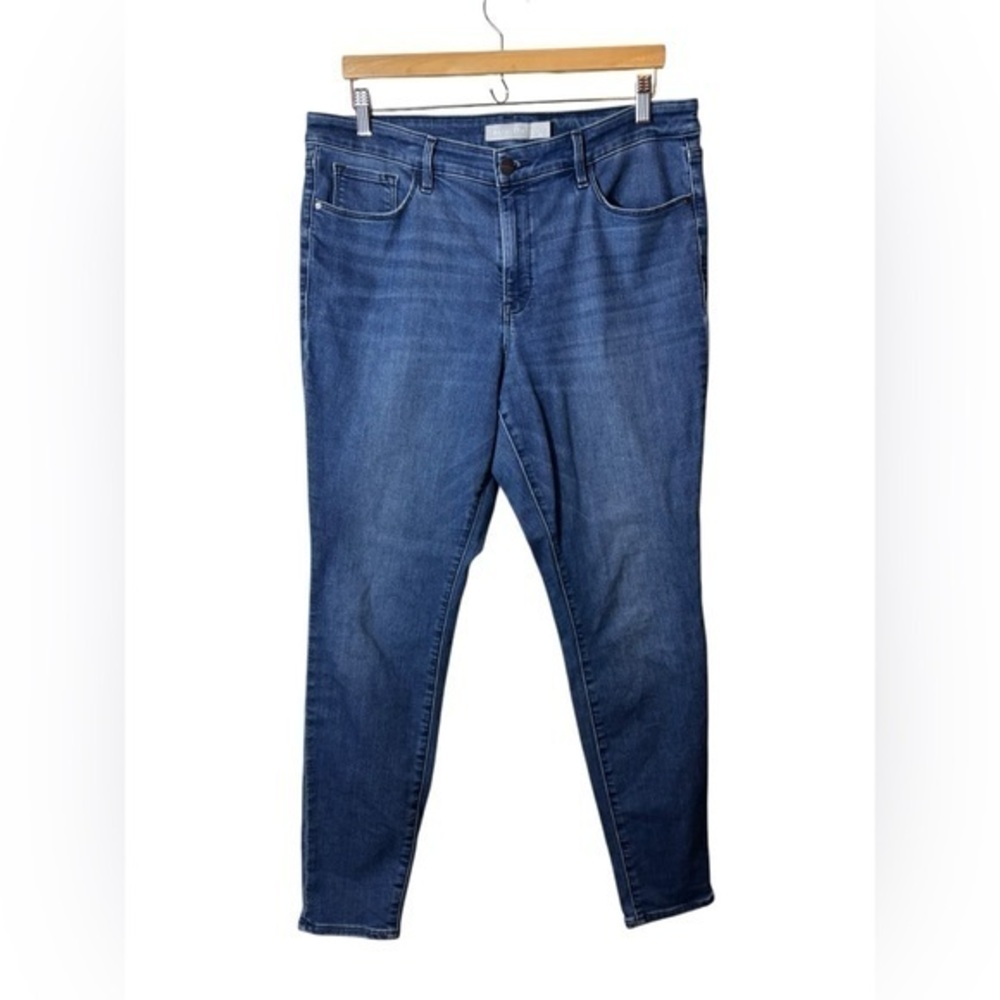 ATHLETA denim blue jeans 16